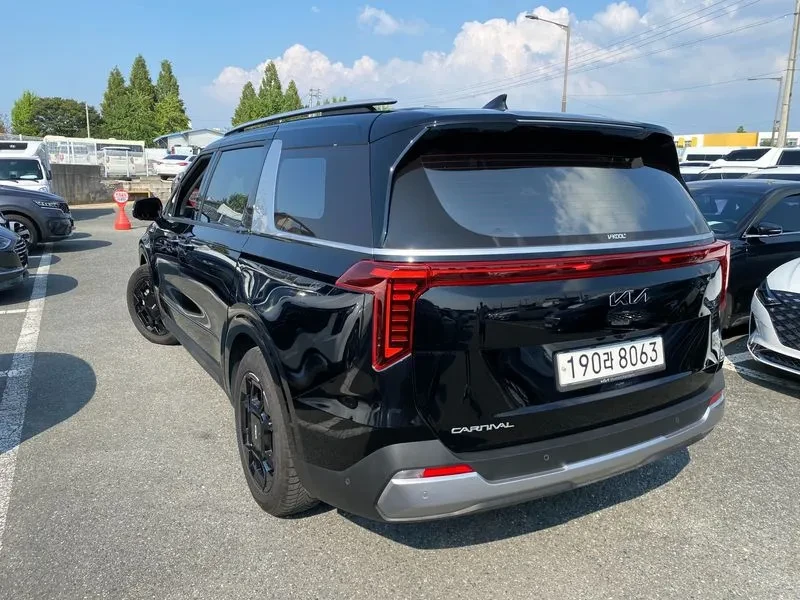 Kia Carnival 4Th Generation Diesel 9-Seater Prestige | Mobile.bg � ����������� 3