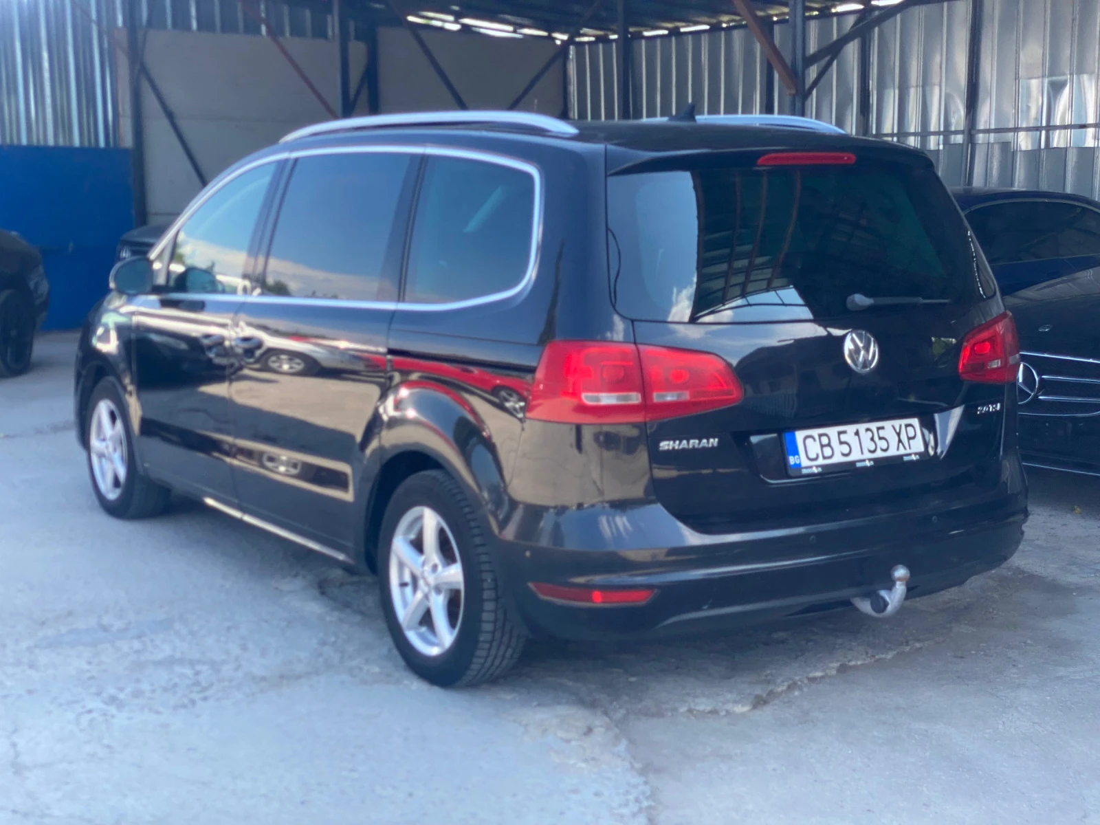 VW Sharan Панорама / камера / DSG / КОЖА / ПОДГРЕВ - изображение 5