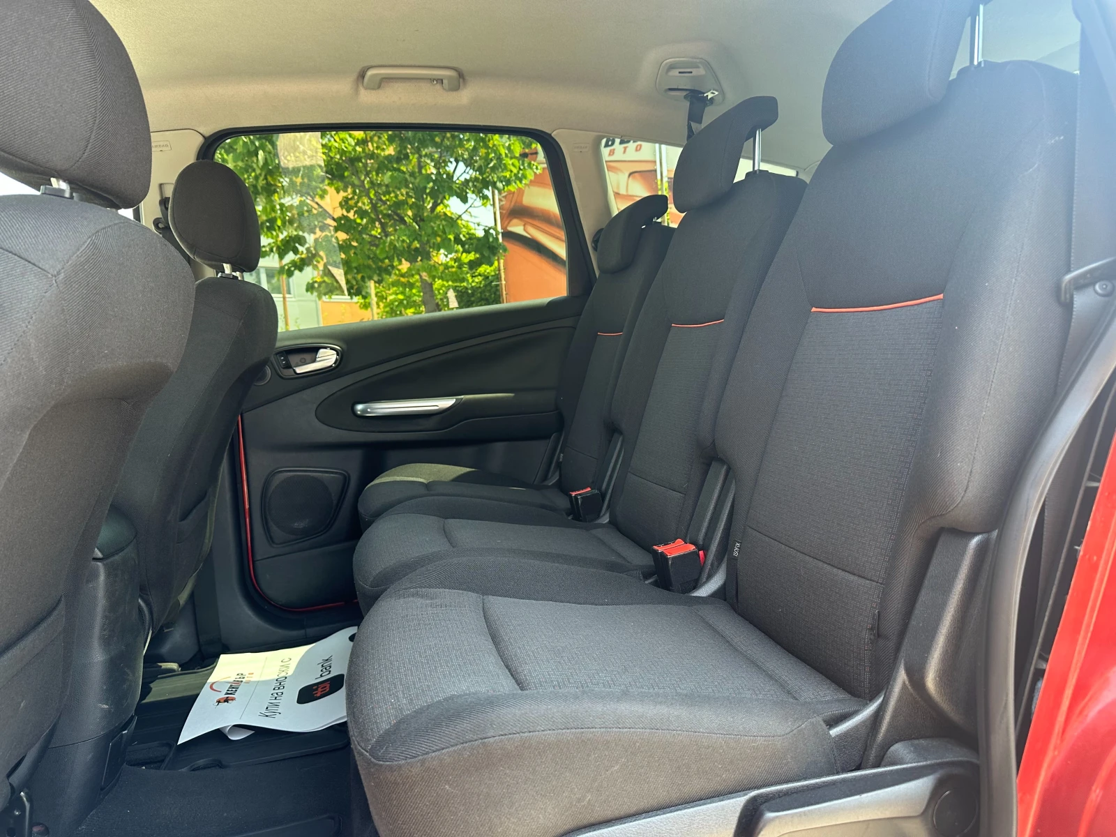 Ford S-Max 2.0d 140 к.с. - изображение 9