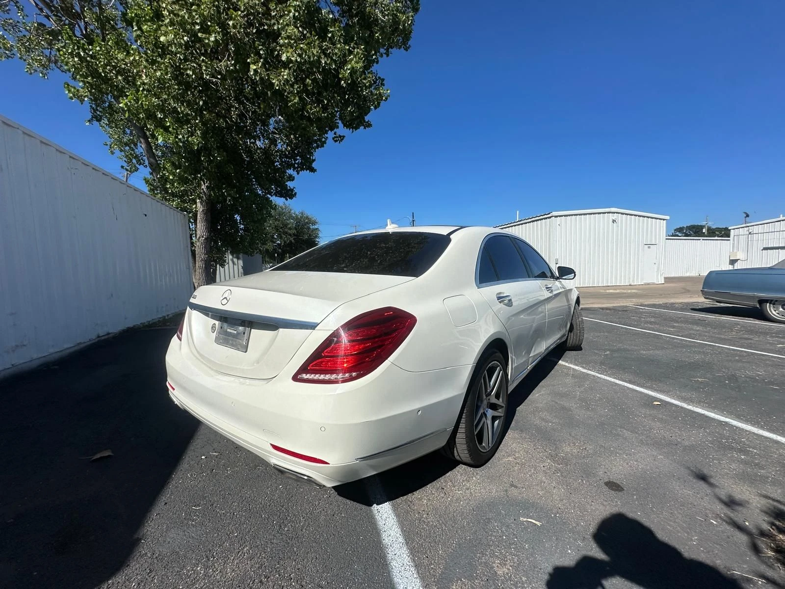 Mercedes-Benz S 500 AMG* PACK* ПОДГРЕВ* ОБДУХВАНЕ* МАСАЖ* КАМЕРА* КЕЙЛ - изображение 4