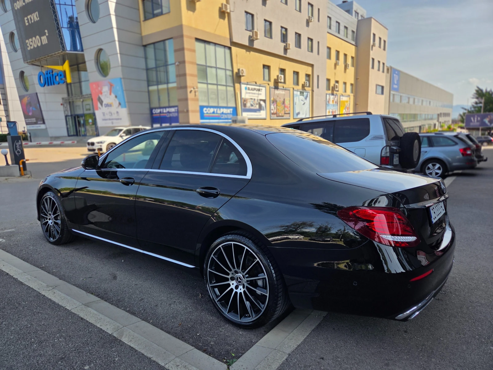 Mercedes-Benz E 400  4matic* Burmester* Multibeam*  | Mobile.bg   11