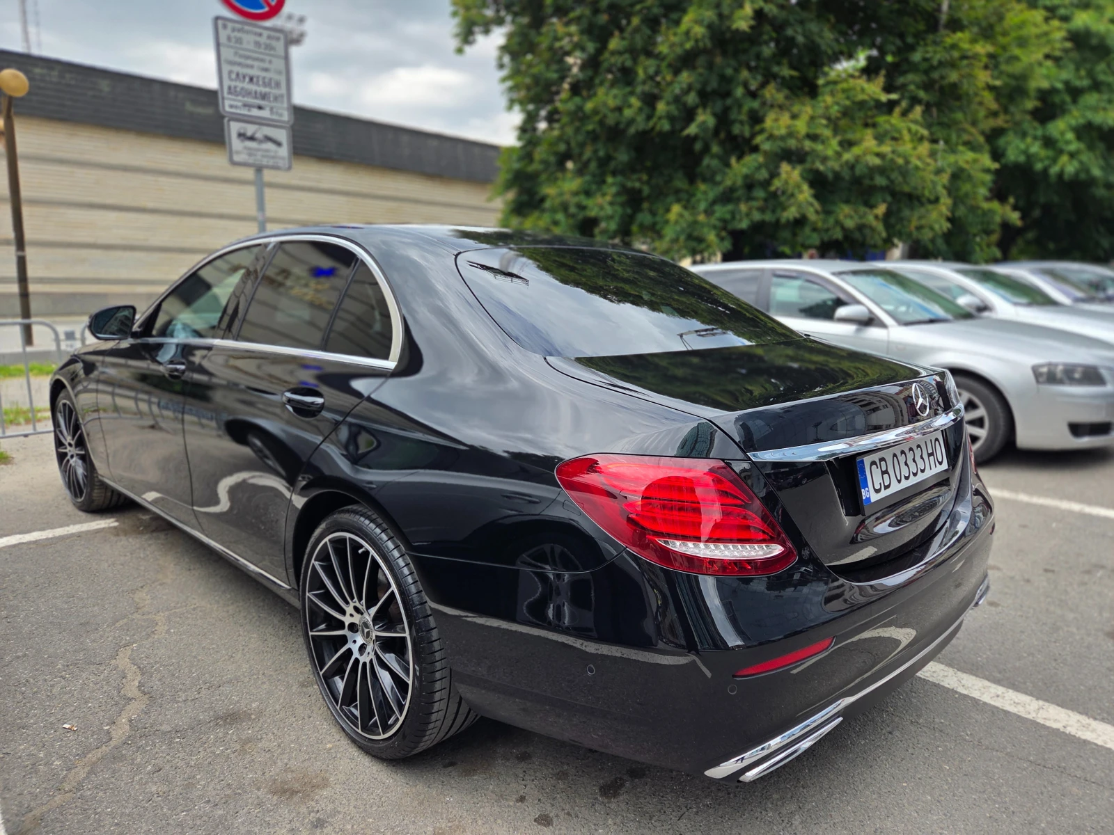 Mercedes-Benz E 400 LIMITED* 4matic* Burmester* Multibeam*  - изображение 6