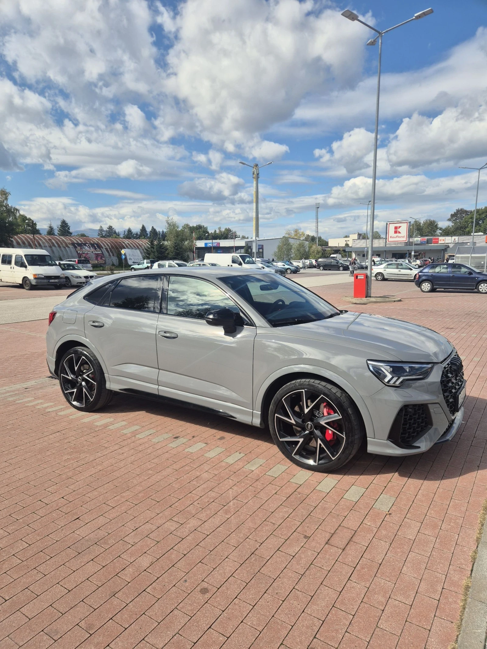 Audi RSQ3 Sportback Quattro - изображение 2
