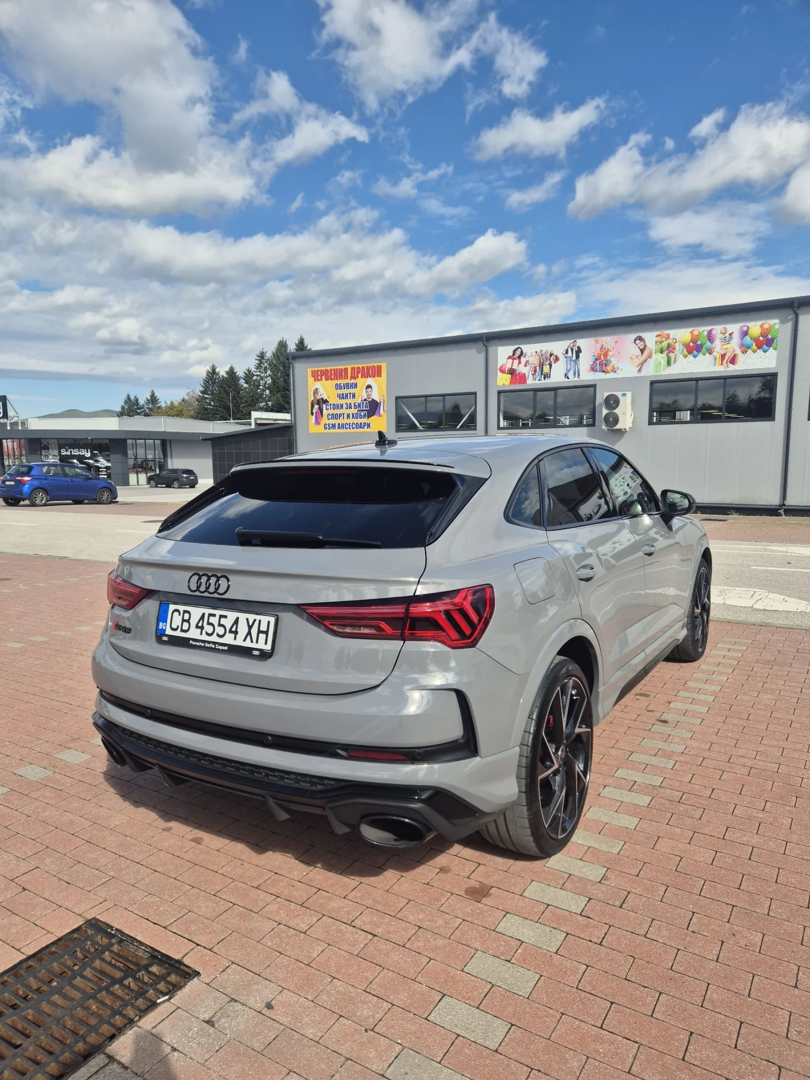 Audi RSQ3 Sportback Quattro - изображение 8