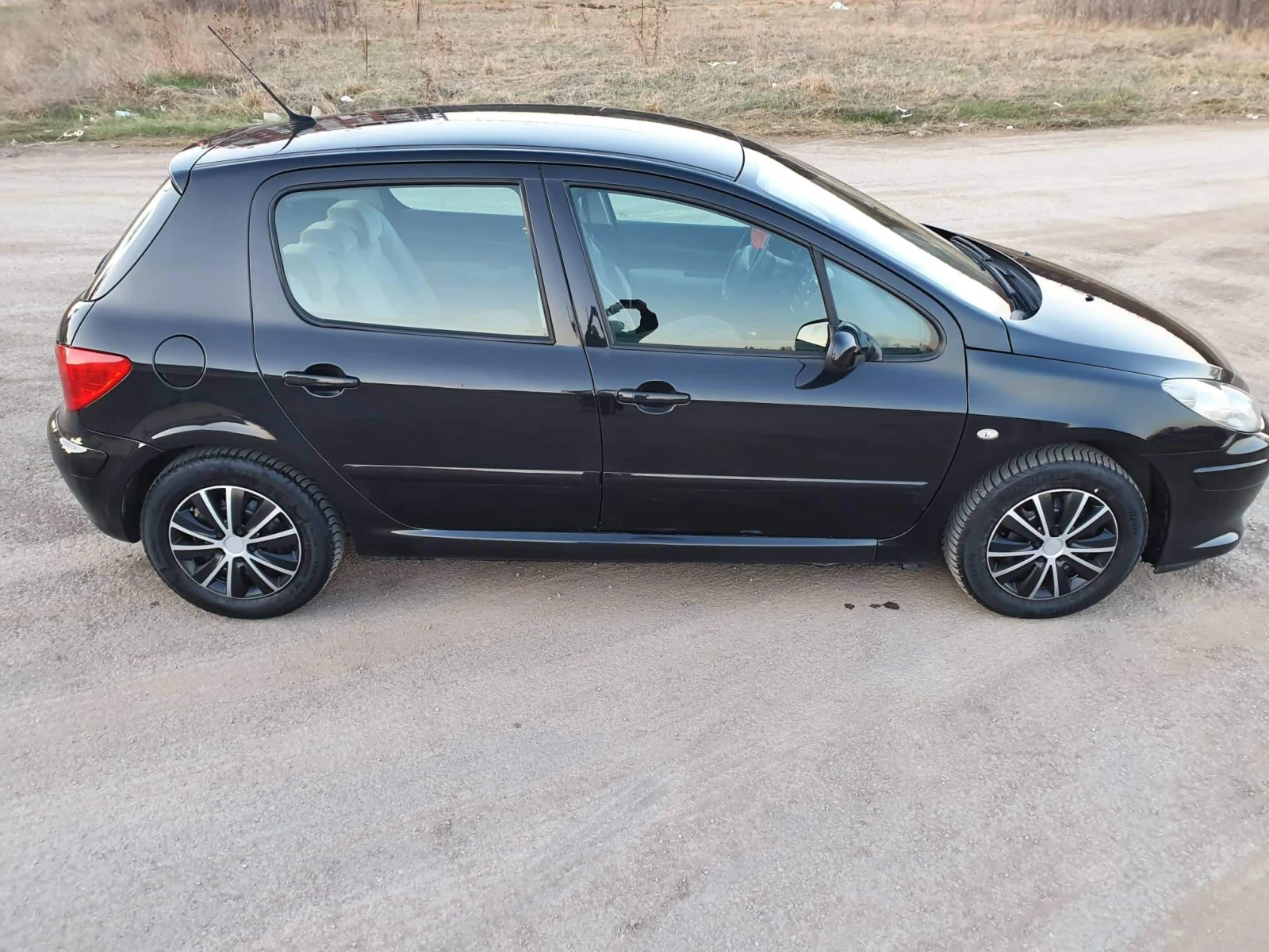 Peugeot 307 1.6 GAS - изображение 4