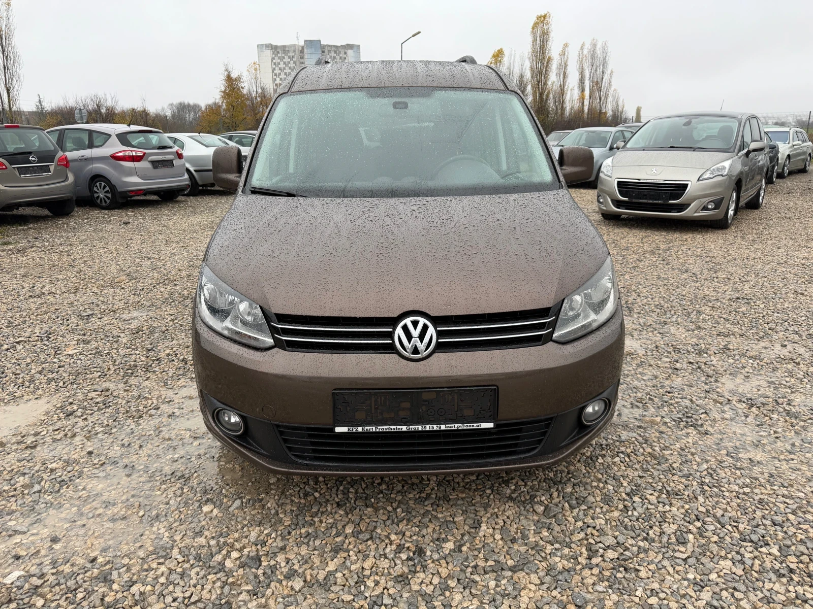 VW Caddy 1.6TDI-102PS-КЛИМАТИК - изображение 2