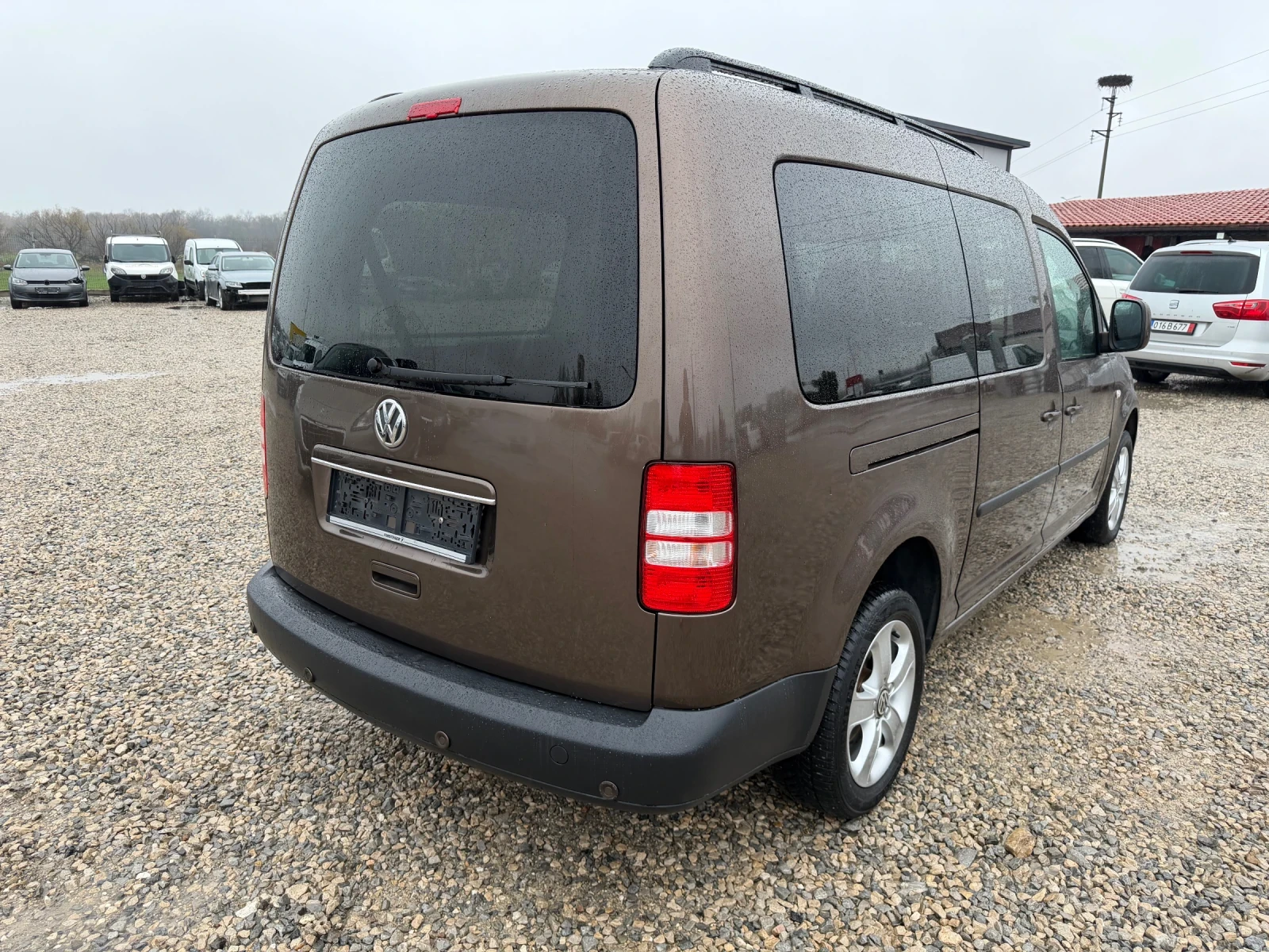 VW Caddy 1.6TDI-102PS-КЛИМАТИК - изображение 5