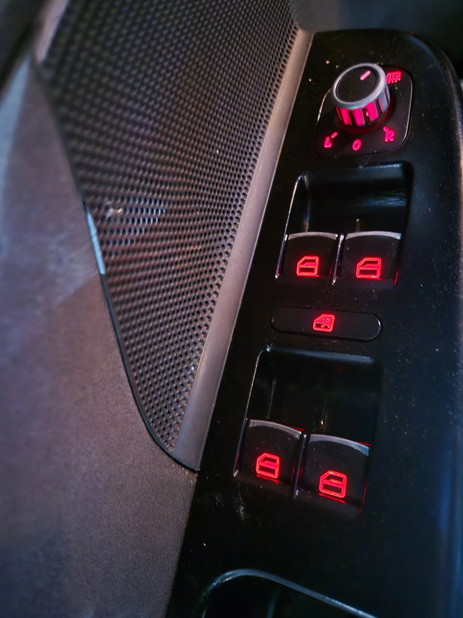 VW Golf 2.0TDI 140�.� | Mobile.bg � ����������� 12