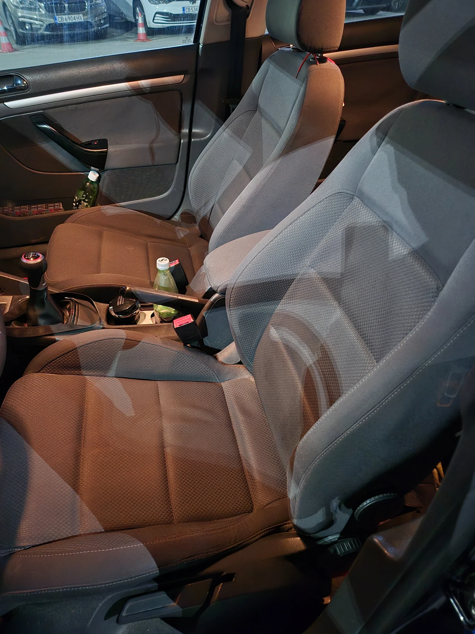 VW Golf 2.0TDI 140�.� | Mobile.bg � ����������� 10