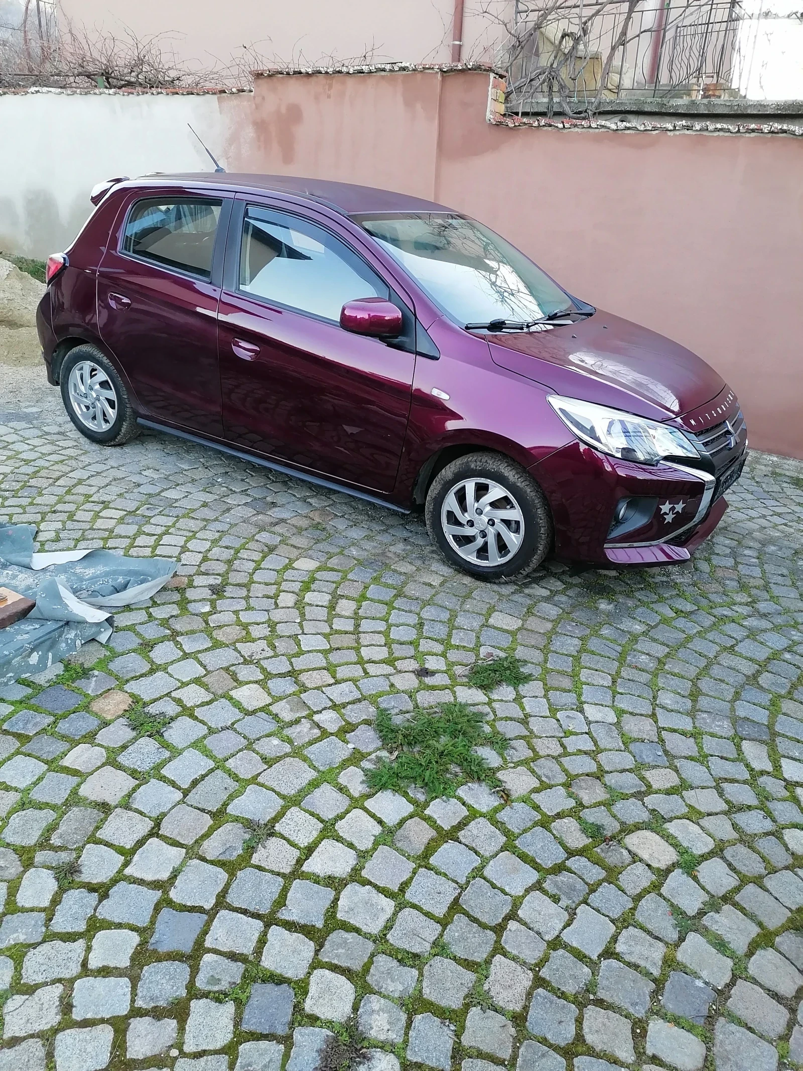 Mitsubishi Space star 1.2i - изображение 5