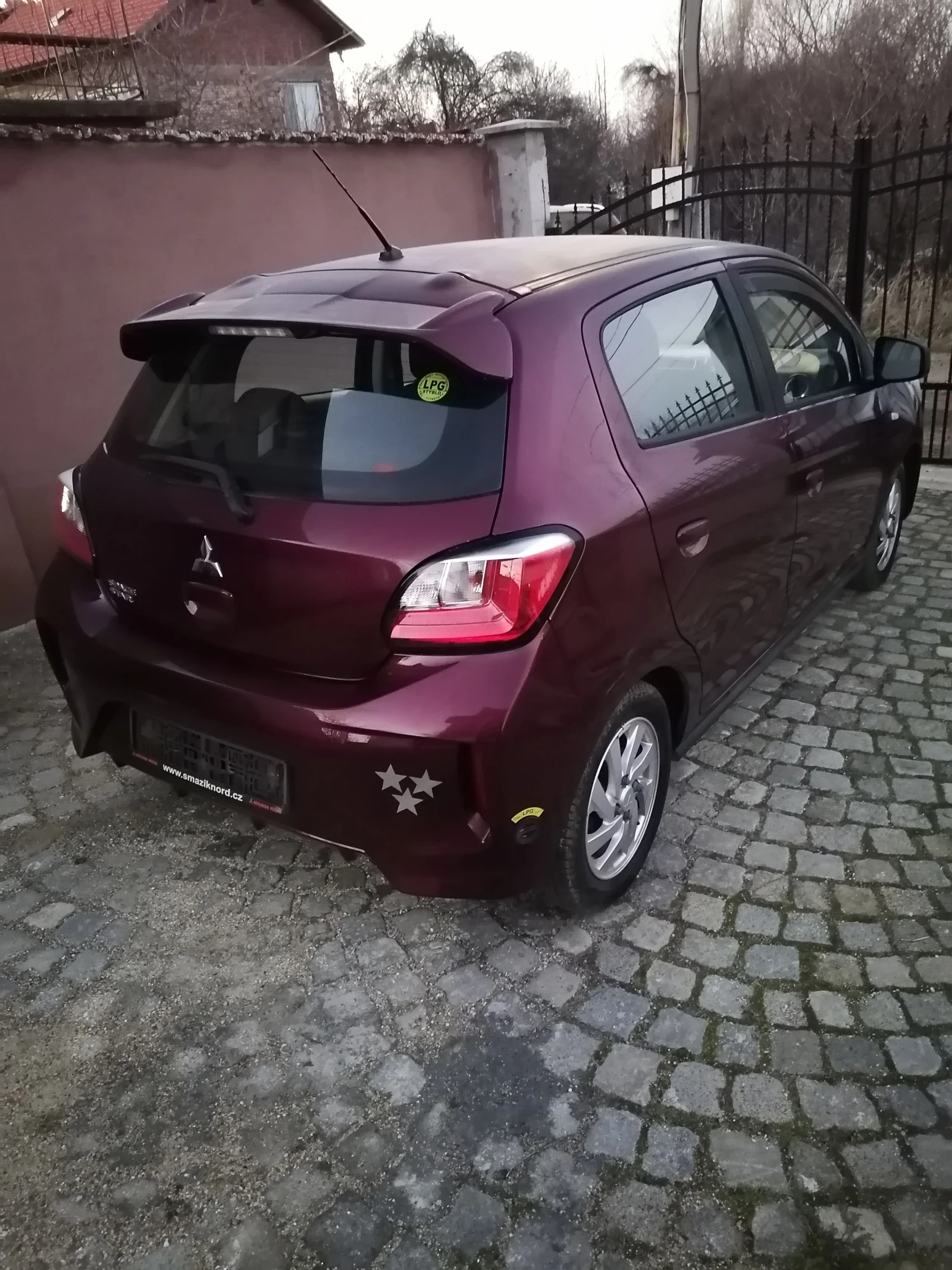 Mitsubishi Space star 1.2i - изображение 7