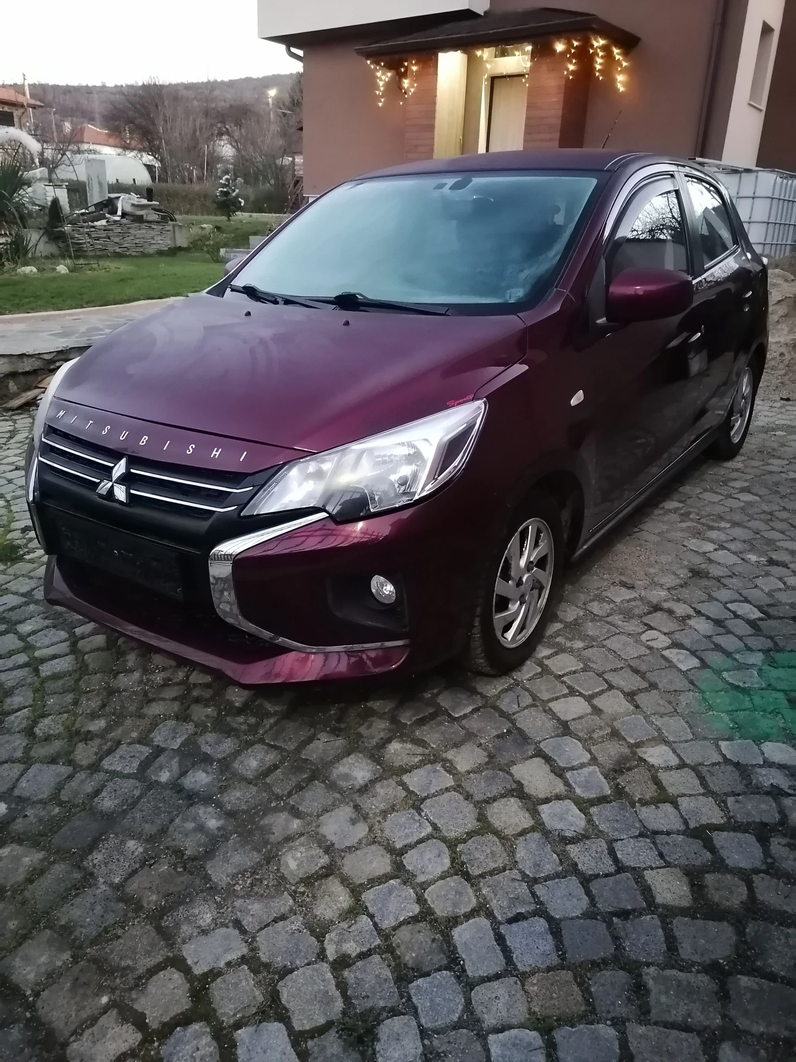 Mitsubishi Space star 1.2i - изображение 4