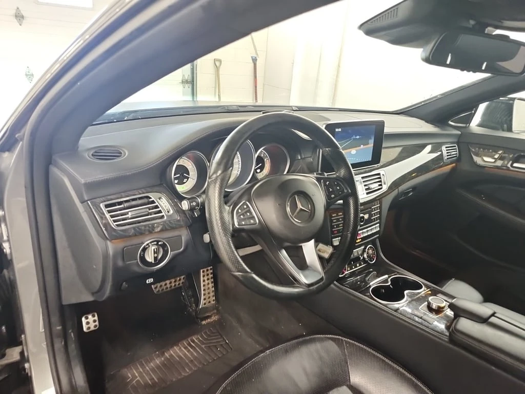 Mercedes-Benz CLS 550 * CARFAX * БЕЗ ПЪРВОНАЧАЛНА ВНОСКА - изображение 9