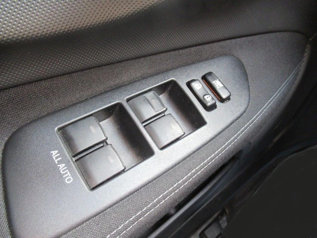 Toyota Auris * 1.6* 132PS*  | Mobile.bg � ����������� 15