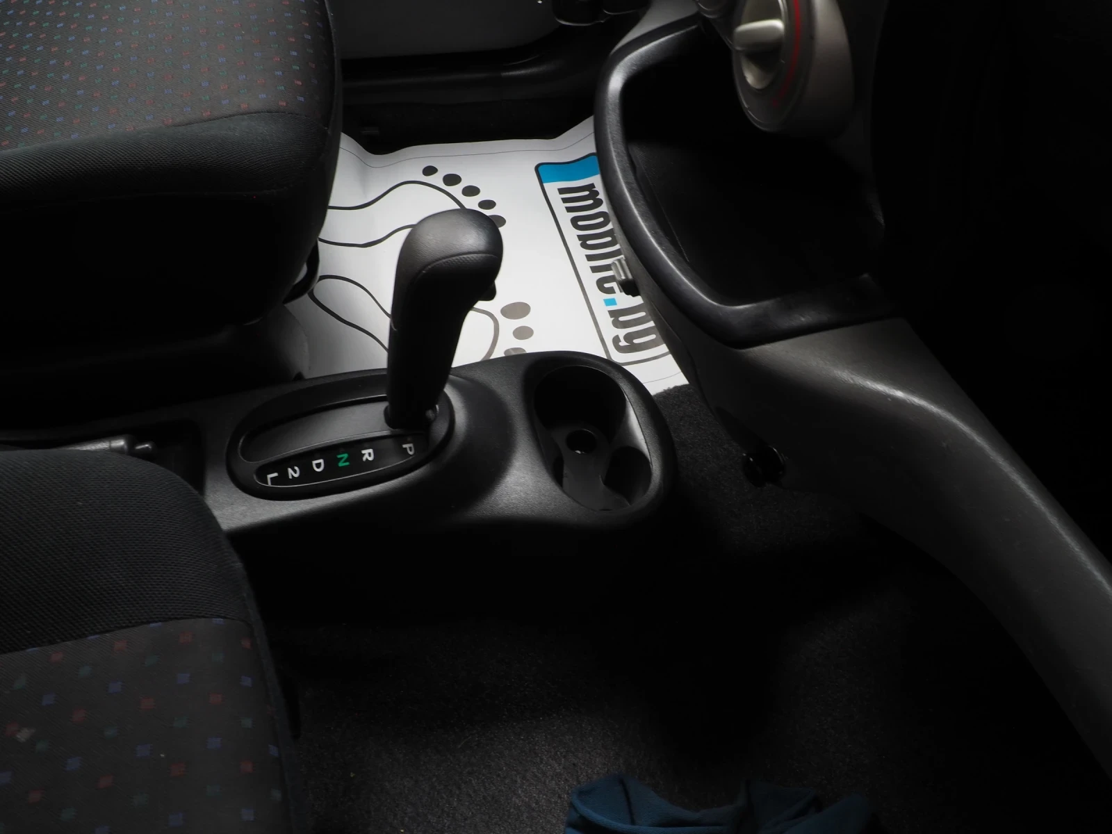 Daihatsu Sirion ТОП ФЕЙСЛИФТ, снимка 11 - Автомобили и джипове - 53721810