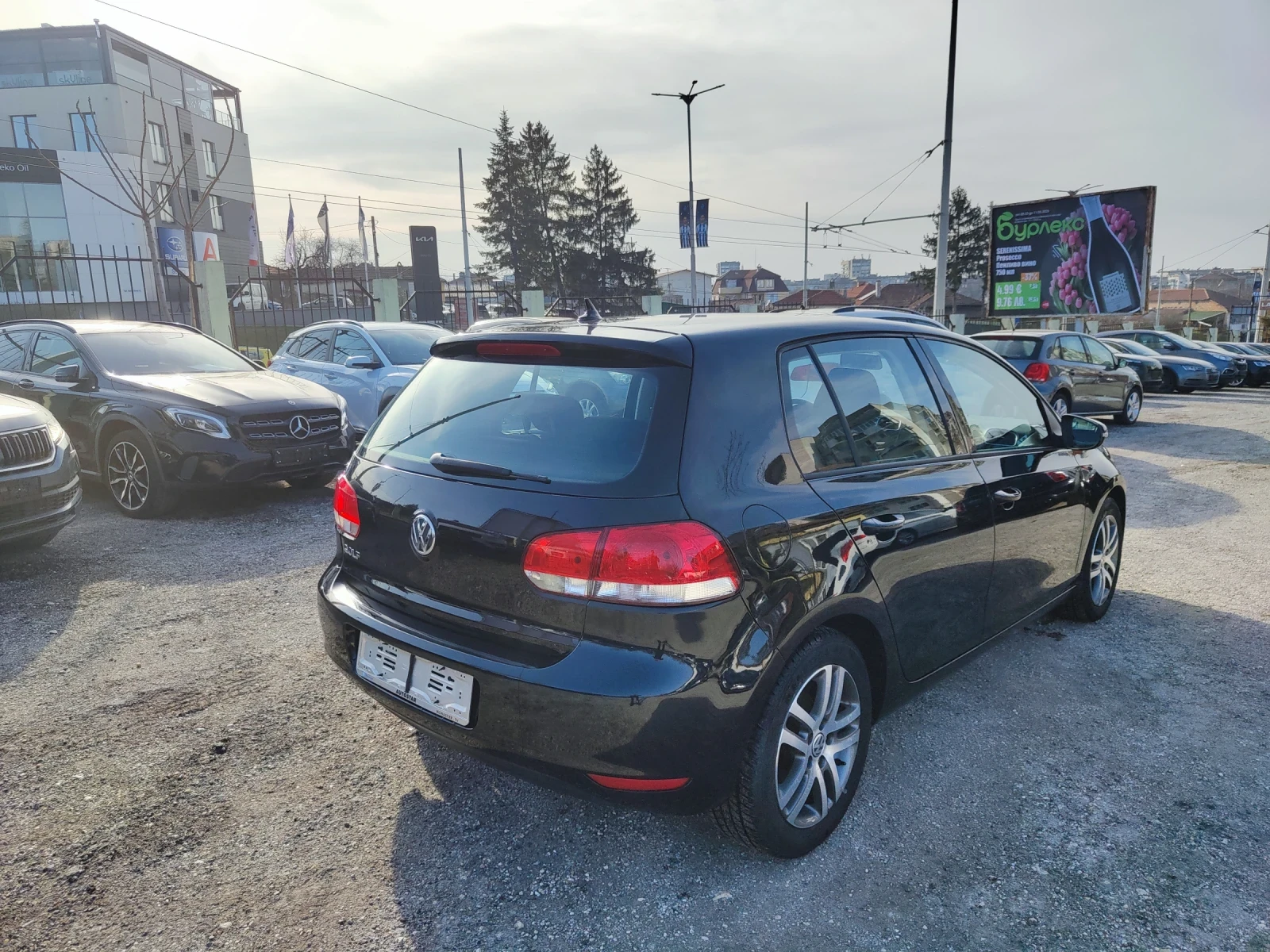 VW Golf 1.6+ GPL, снимка 6 - Автомобили и джипове - 53736382