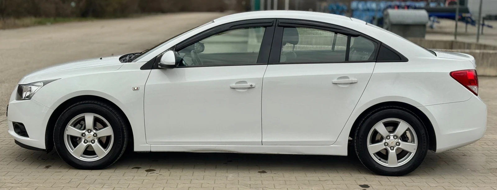 Chevrolet Cruze 8i 141 к.с. Bi-Fuel (бензин/газ   фабрична GPL сис, снимка 7 - Автомобили и джипове - 54081088