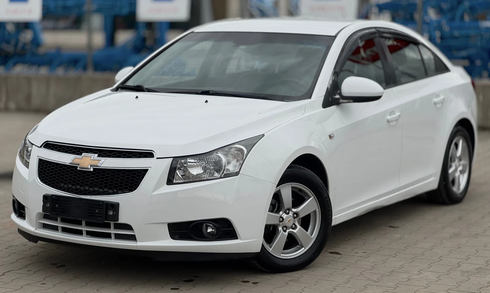 Chevrolet Cruze 8i 141 к.с. Bi-Fuel (бензин/газ   фабрична GPL сис, снимка 3 - Автомобили и джипове - 54081088