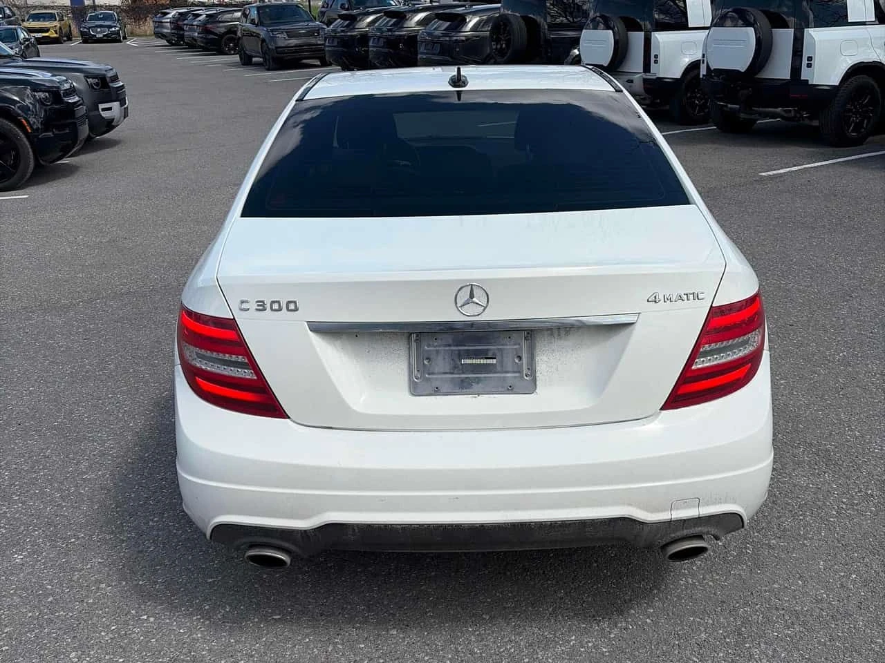 Mercedes-Benz C 300 * 4 MATIC* ГЛАВНО ПРЕДСТАВИТЕЛСТВО* , снимка 5 - Автомобили и джипове - 54388485