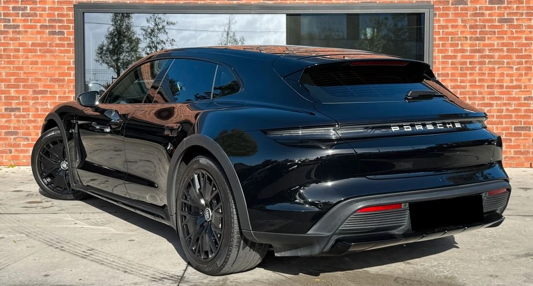 Porsche Taycan 4 Cross Turismo, снимка 4 - Автомобили и джипове - 54554941