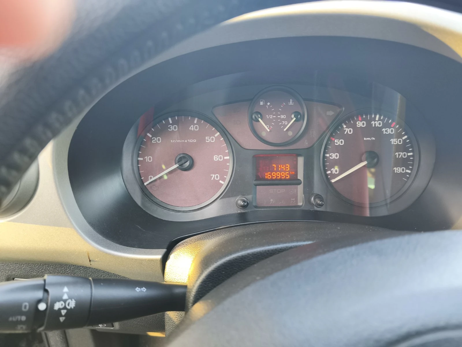Citroen Berlingo 1.6i, снимка 9 - Автомобили и джипове - 55039168