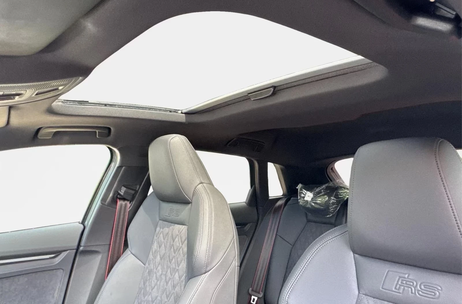 Audi Rs3 SPORTBACK / SONOS / PANO / MATRIX / 360 / , снимка 10 - Автомобили и джипове - 55131280