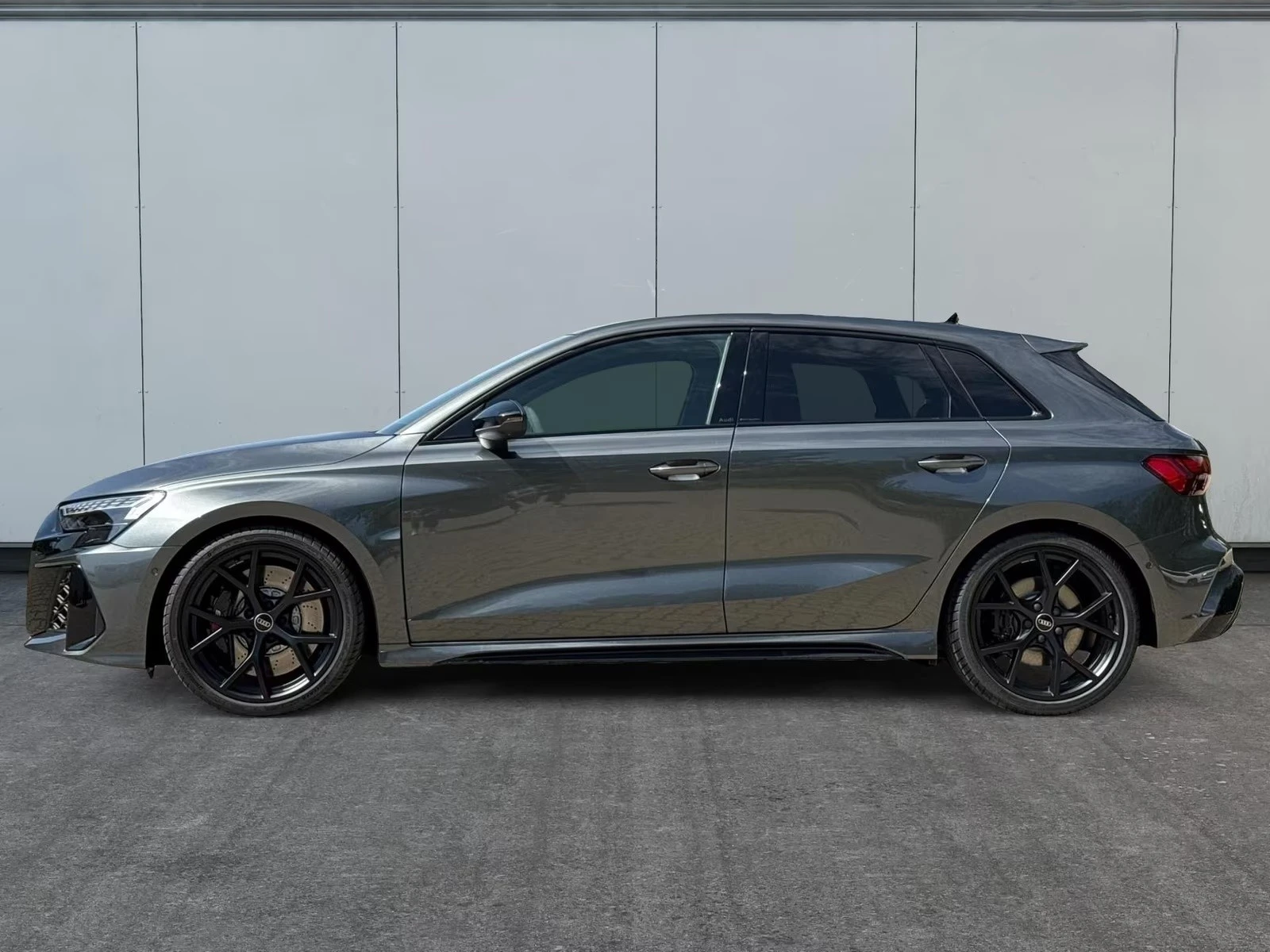 Audi Rs3 SPORTBACK / SONOS / PANO / MATRIX / 360 / , снимка 4 - Автомобили и джипове - 55131280