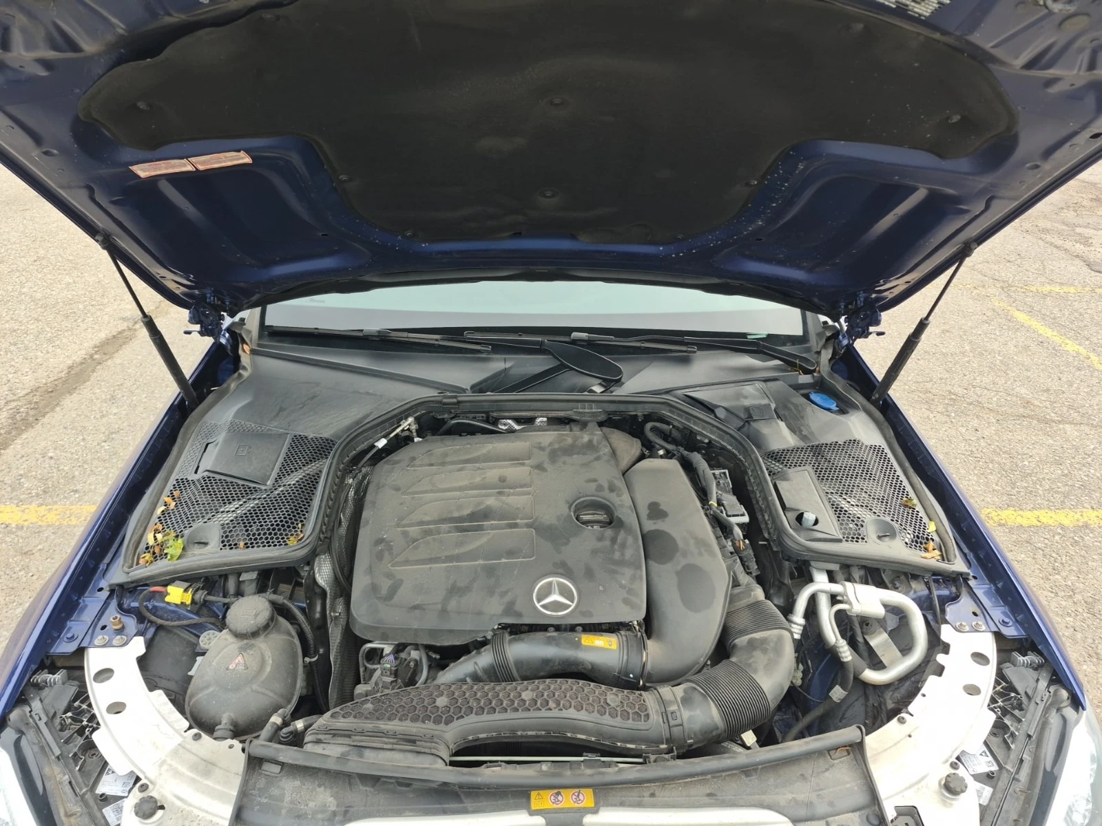 Mercedes-Benz C 300 * AMG Line * Multibeam * CARFAX * Без инциденти * , снимка 15 - Автомобили и джипове - 56125361