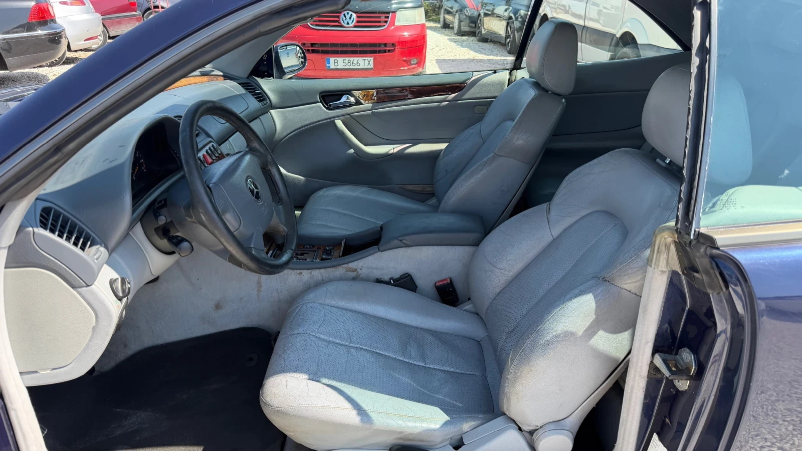 Mercedes-Benz CLK 230 kompressor АВТОМАТИК БАРТЕР ЛИЗИНГ, снимка 7 - Автомобили и джипове - 56172458
