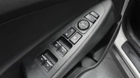 Hyundai Tucson 2.0CRDI/FACE/Пълна сервизна история !!!, снимка 15