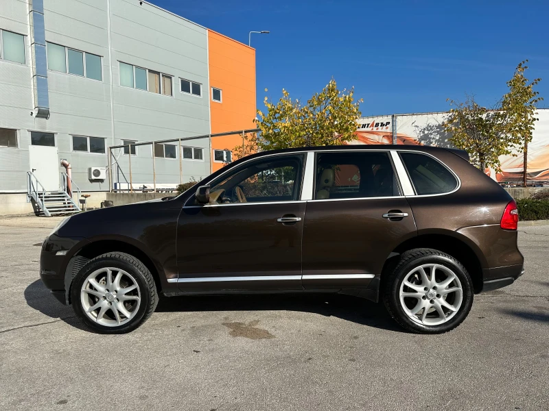 Porsche Cayenne 3.0TDI Facelift, снимка 2 - Автомобили и джипове - 47701015