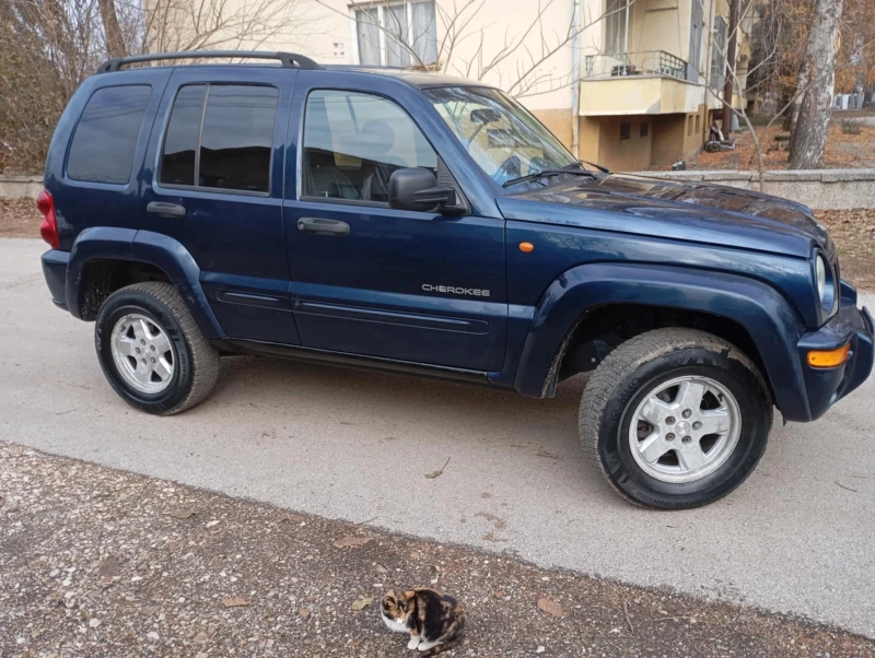 Jeep Cherokee, снимка 13 - Автомобили и джипове - 51046518