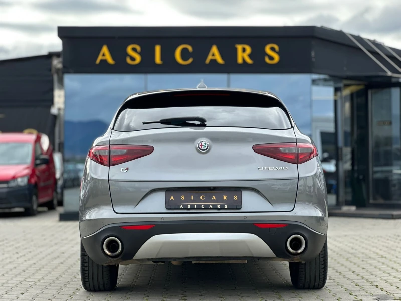 Alfa Romeo Stelvio / 2.2 JTDM / Q4 / EXECUTIVE / TOP / , снимка 4 - Автомобили и джипове - 52321664