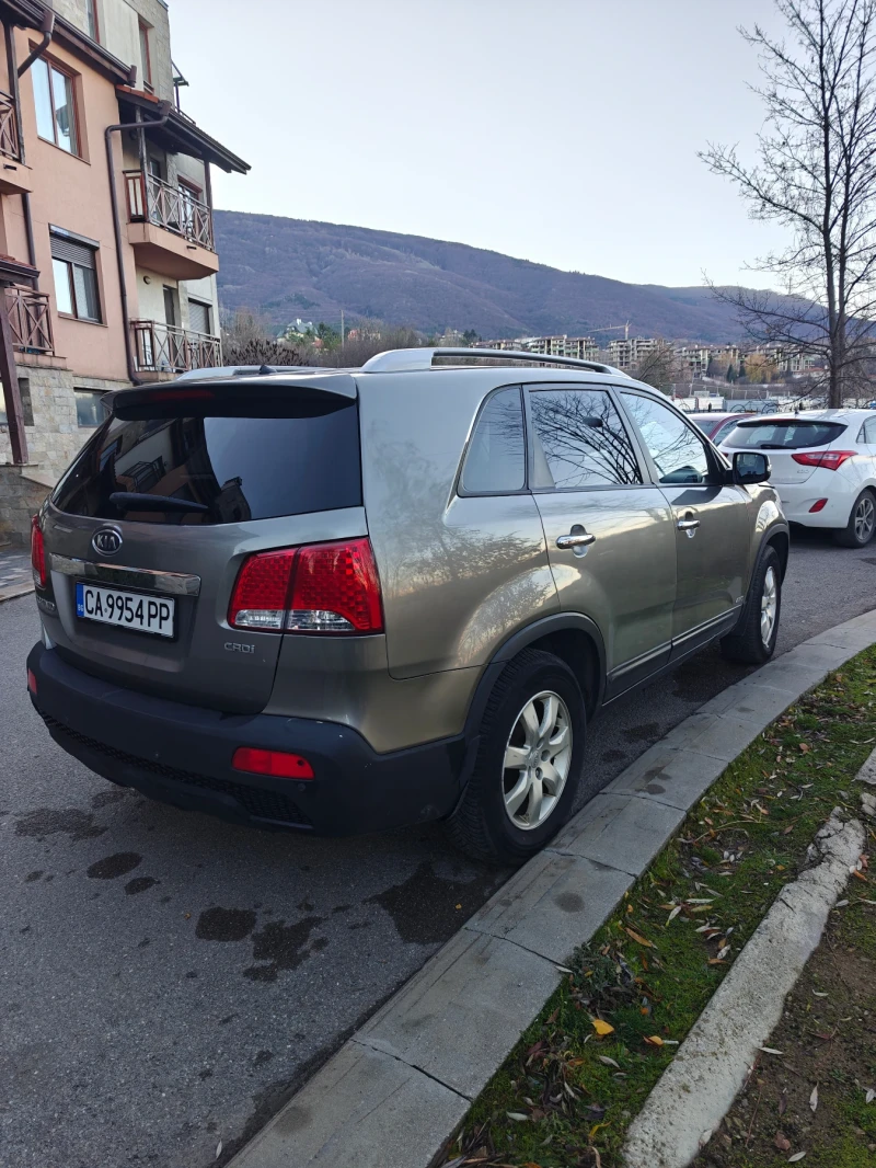 Kia Sorento 2.2 crdi, снимка 5 - Автомобили и джипове - 52749163