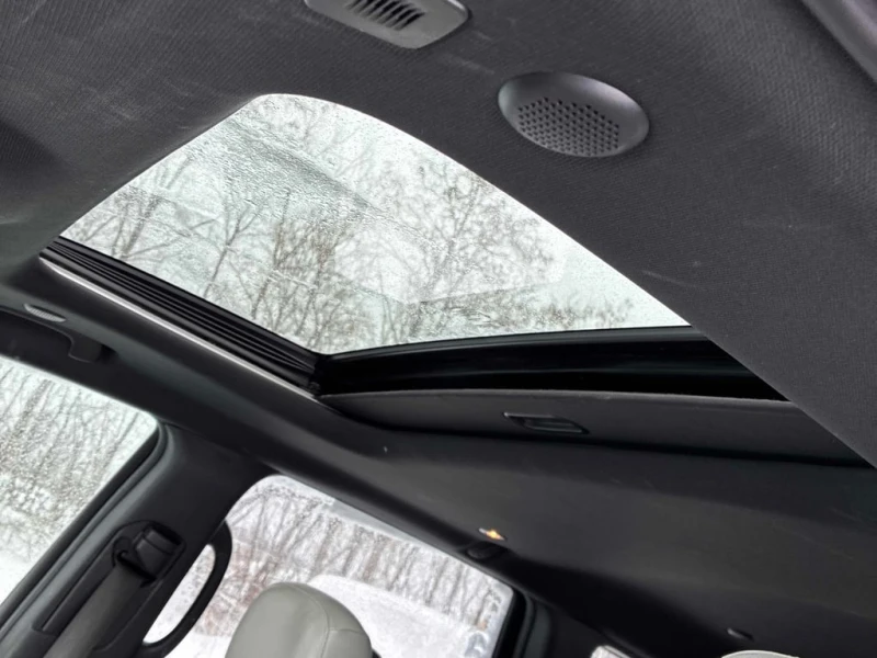 Jeep Grand cherokee / Sterling Edition / DISTRONIC / CARFAX, снимка 12 - Автомобили и джипове - 53256605