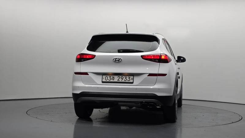 Hyundai Tucson 2.0CRDI/FACE/Пълна сервизна история !!!, снимка 4 - Автомобили и джипове - 53429856