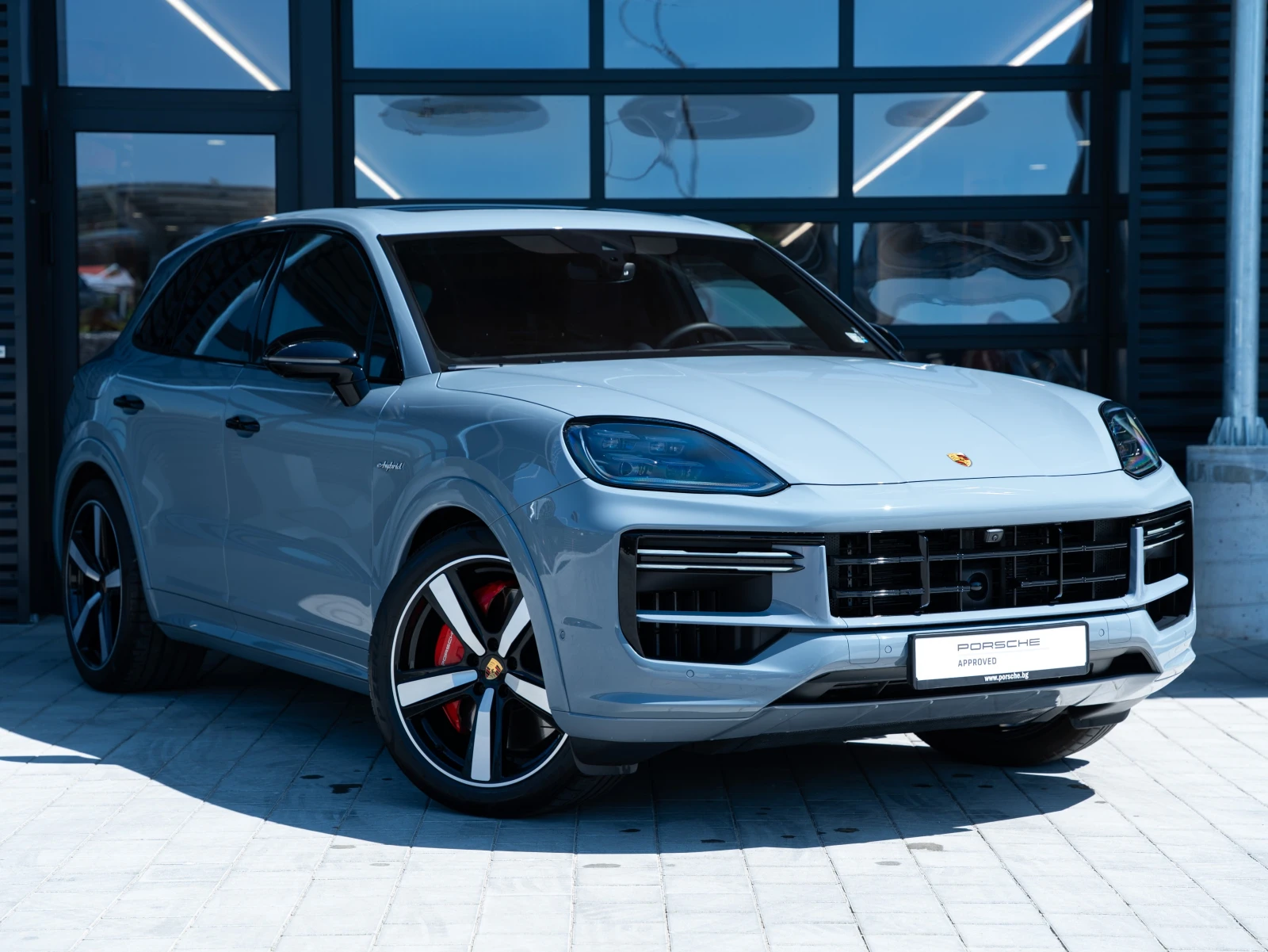 Porsche Cayenne Turbo E-Hybrid - изображение 3
