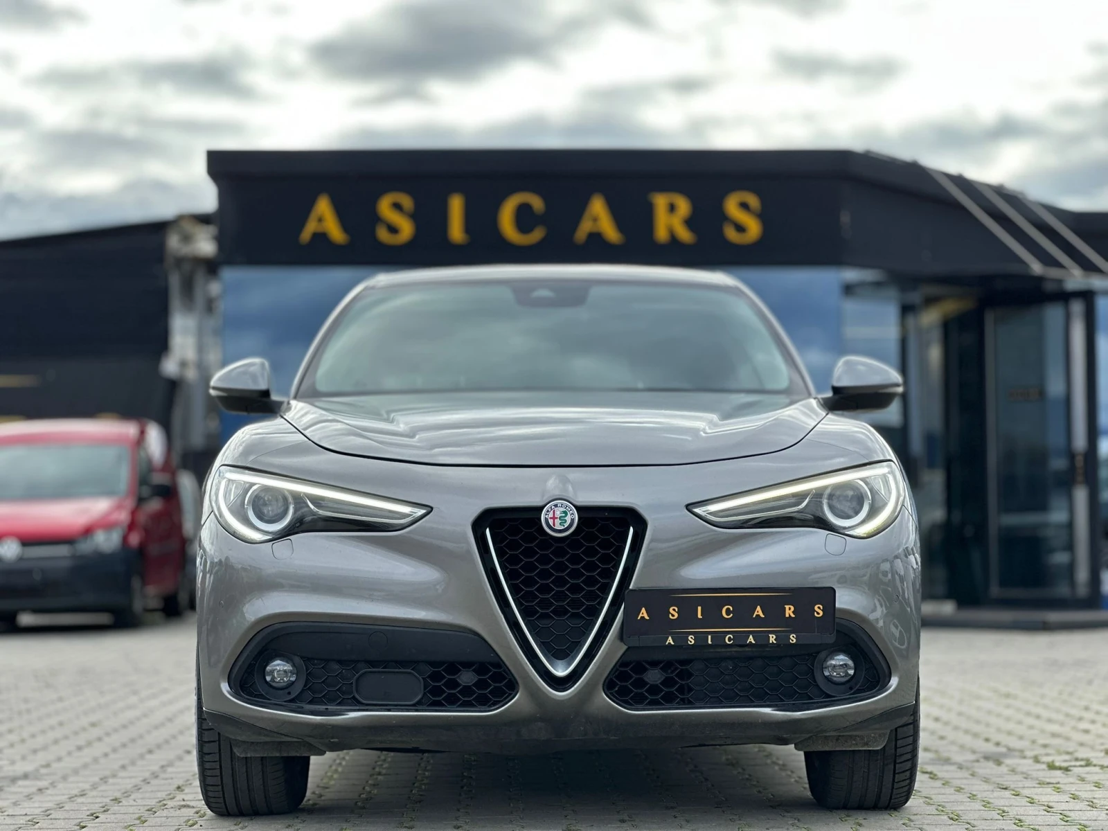 Alfa Romeo Stelvio / 2.2 JTDM / Q4 / EXECUTIVE / TOP /  - изображение 8