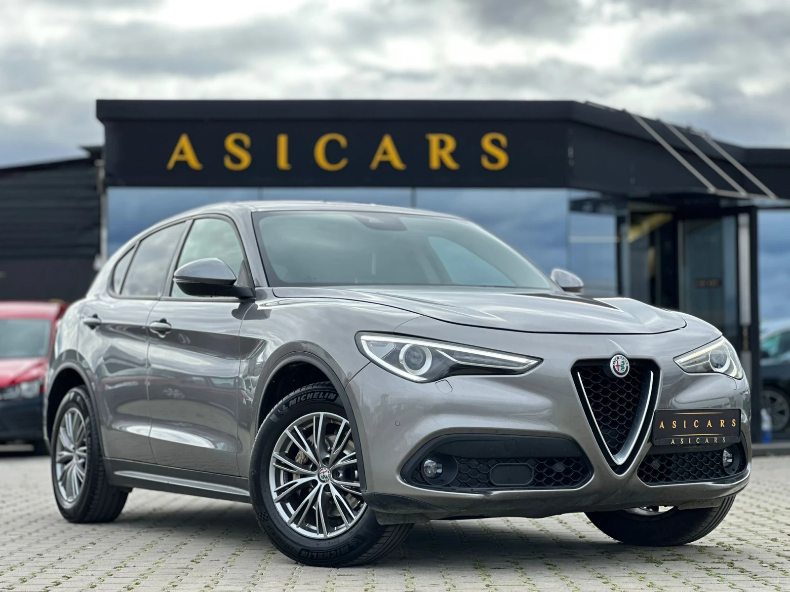 Alfa Romeo Stelvio / 2.2 JTDM / Q4 / EXECUTIVE / TOP /  - изображение 7