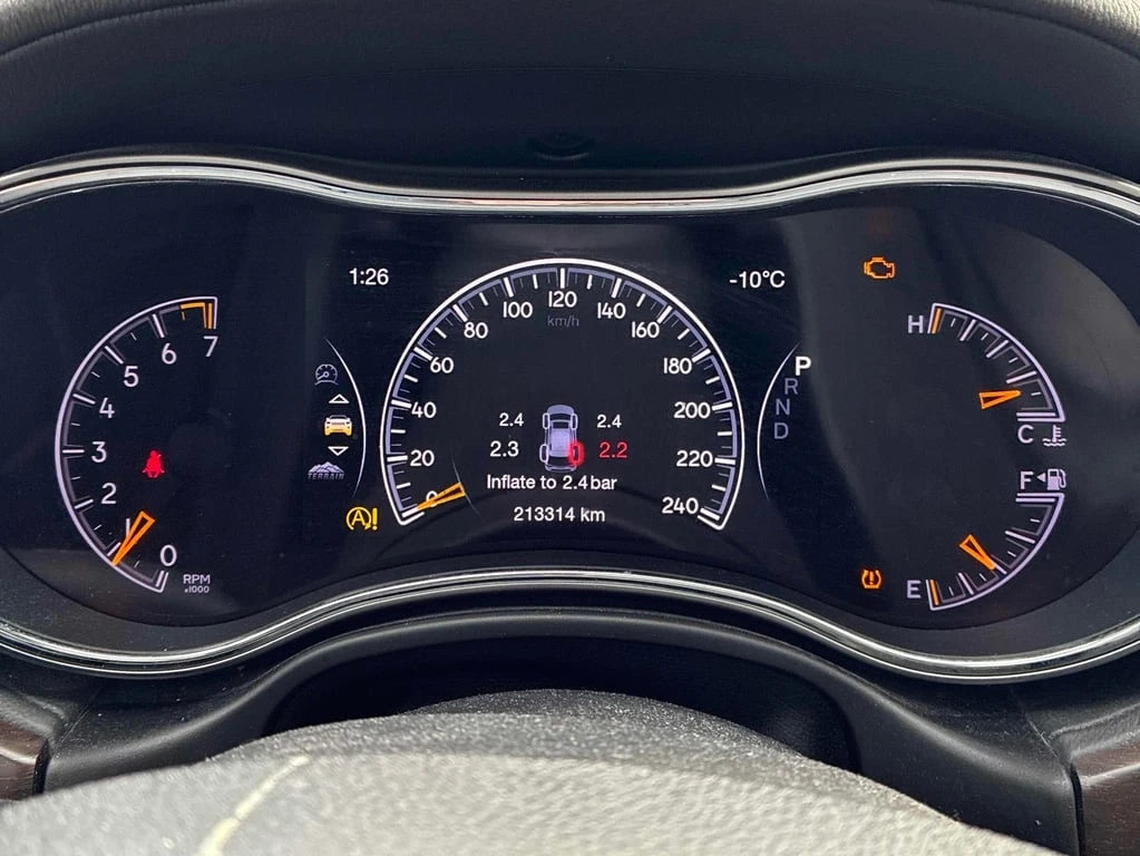 Jeep Grand cherokee / Sterling Edition / DISTRONIC / CARFAX - изображение 9