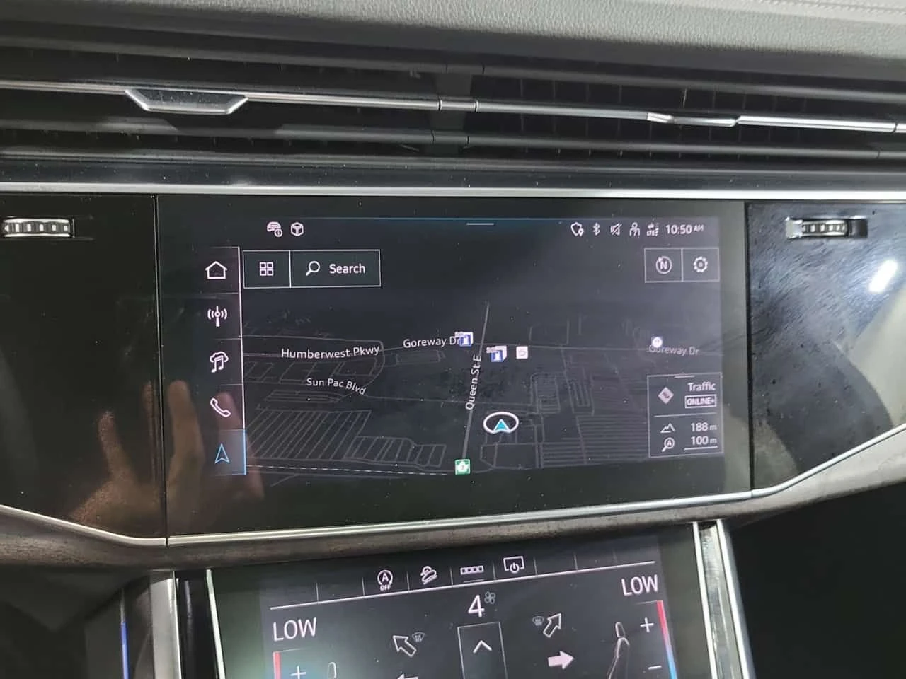 Audi Q7 55TFSI * S-Line * Без инциденти * CARFAX * От VW *, снимка 8 - Автомобили и джипове - 54396414