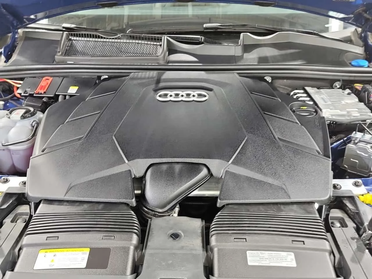 Audi Q7 55TFSI * S-Line * Без инциденти * CARFAX * От VW *, снимка 15 - Автомобили и джипове - 54396414