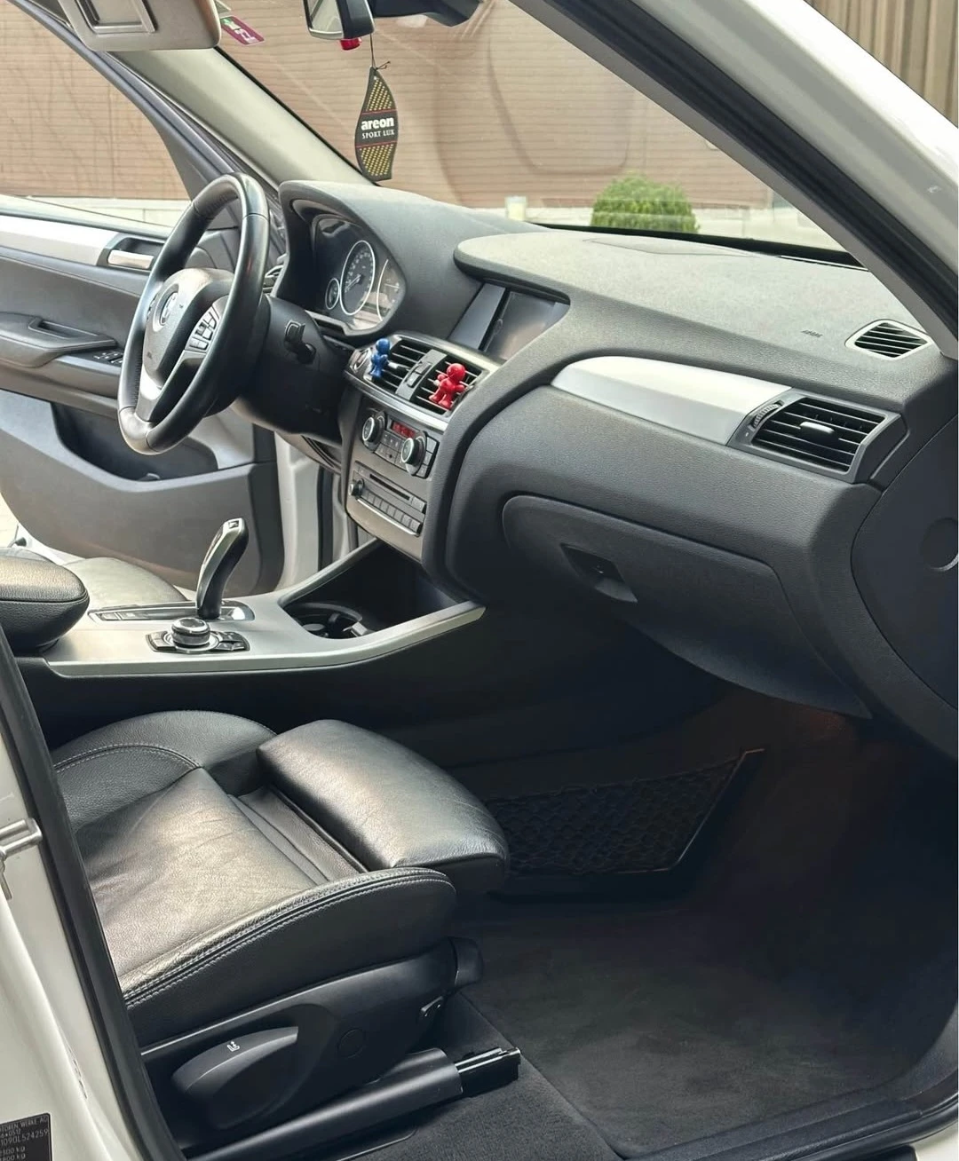 BMW X3 2.0TDI X Drive, снимка 6 - Автомобили и джипове - 54655358