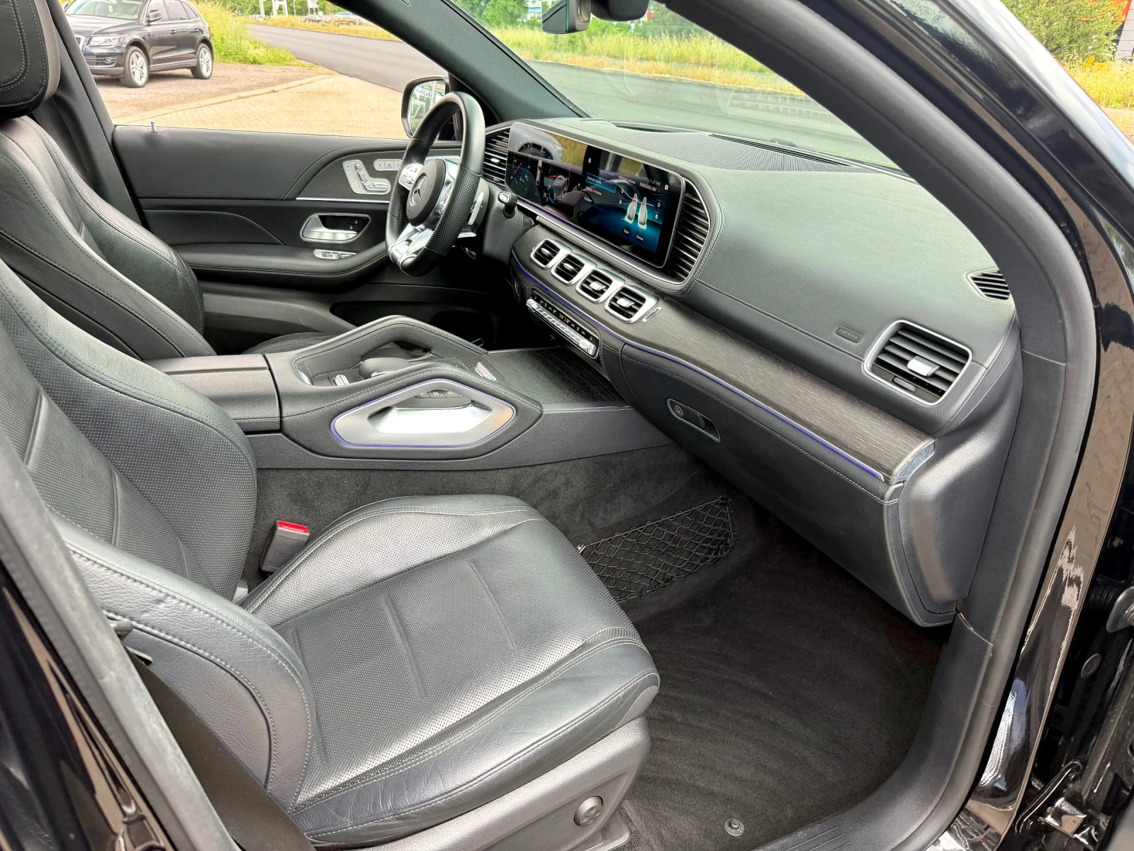 Mercedes-Benz GLE 400 350d#AMG63PACK#PANO#BURM#ОБДУХ#HEADUP#AIRMAT#3xDVD, снимка 11 - Автомобили и джипове - 54706214