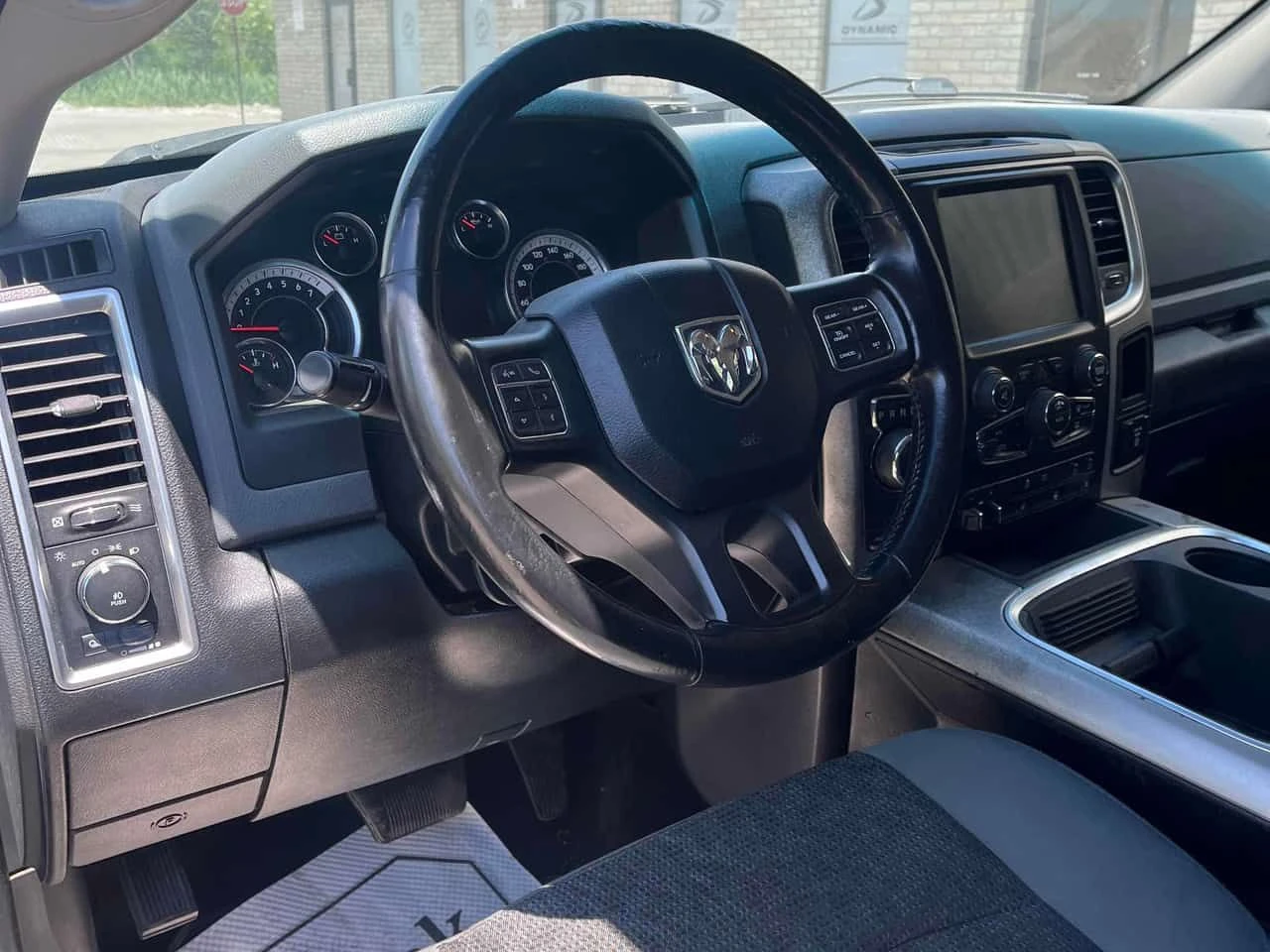 Dodge RAM 1500 * Outdoorsman * 5.7 HEMI * ПОДГРЕВ, снимка 5 - Автомобили и джипове - 54748259