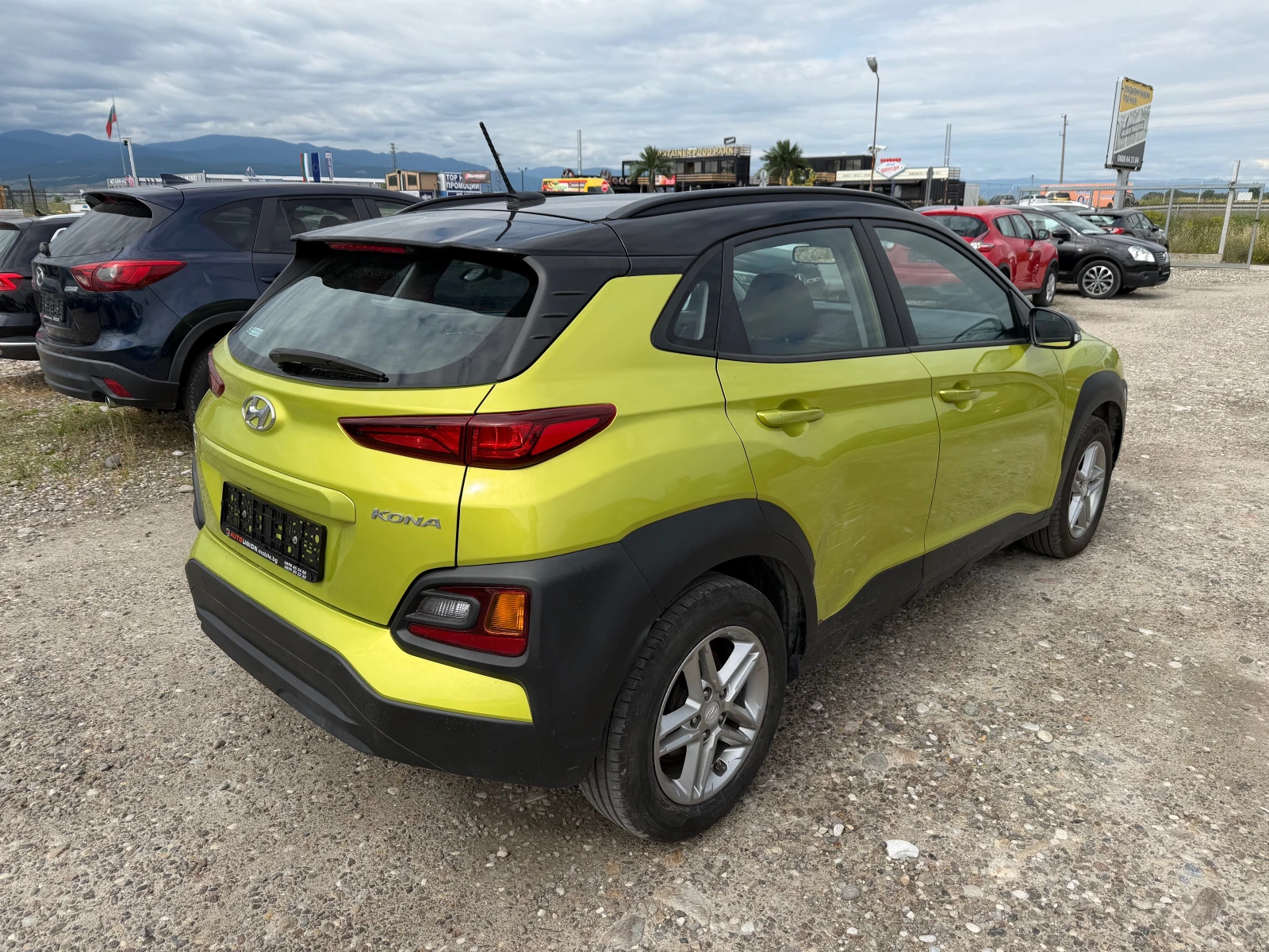Hyundai Kona 1.6 CRDI, снимка 5 - Автомобили и джипове - 54889882