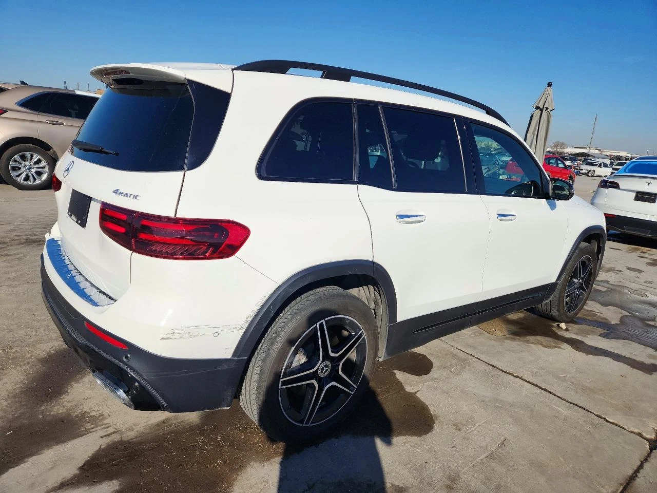 Mercedes-Benz GLB 2.0l 250 4Matic, снимка 3 - Автомобили и джипове - 55093763