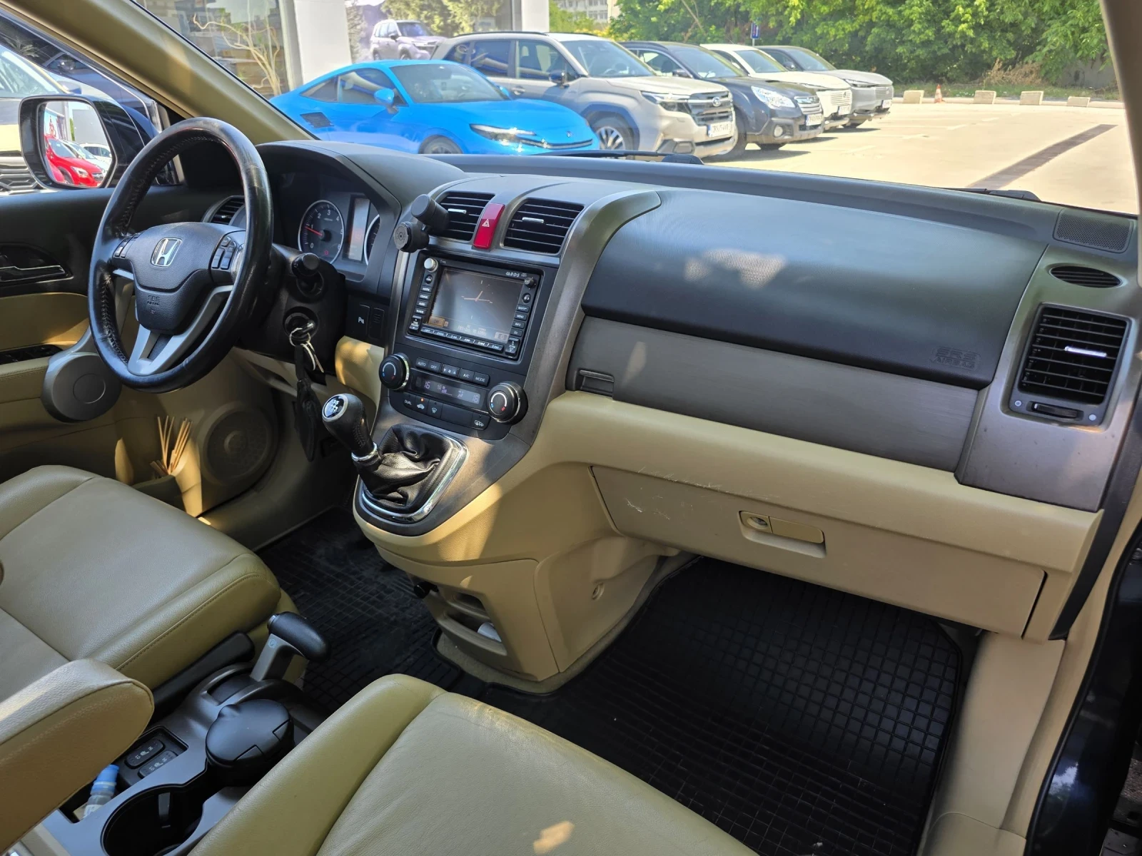 Honda Cr-v 2.2 SDTI, снимка 9 - Автомобили и джипове - 55249011
