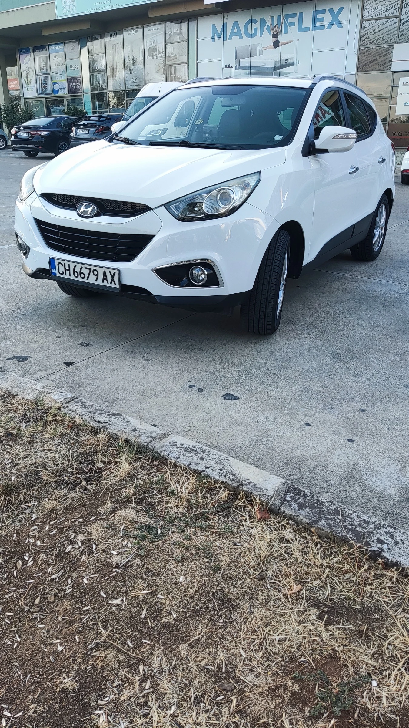 Hyundai IX35, снимка 5 - Автомобили и джипове - 55889124