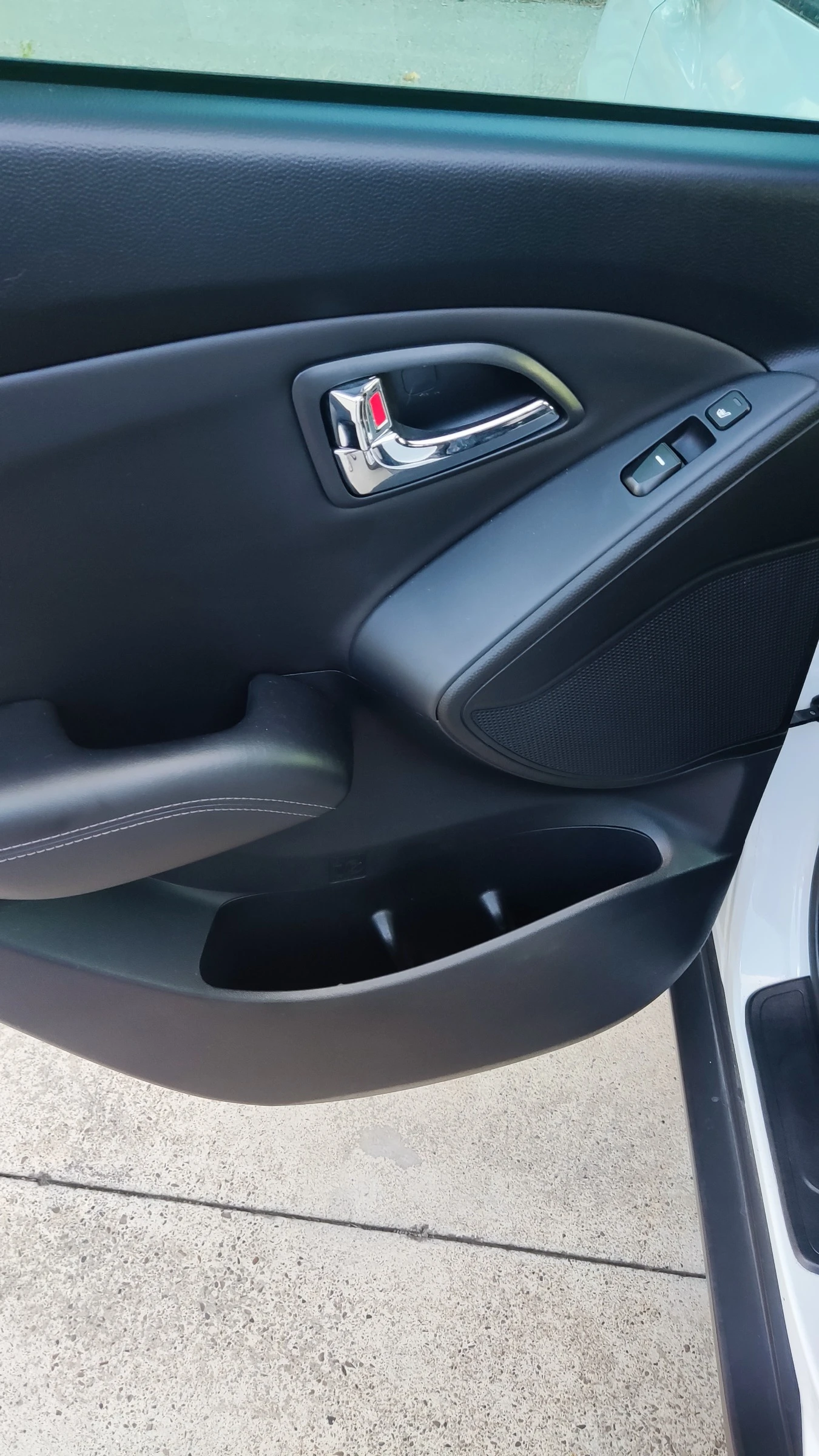 Hyundai IX35, снимка 10 - Автомобили и джипове - 55889124